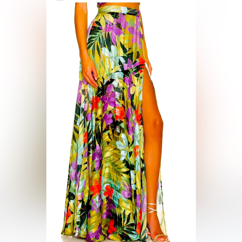 Bronx and Banco tropical skirt in size S. Worn once and in perfect condition